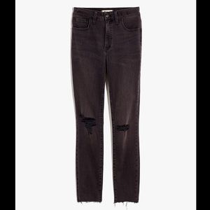Madewell Tall Curvy High-Rise Skinny Jeans in Black Sea